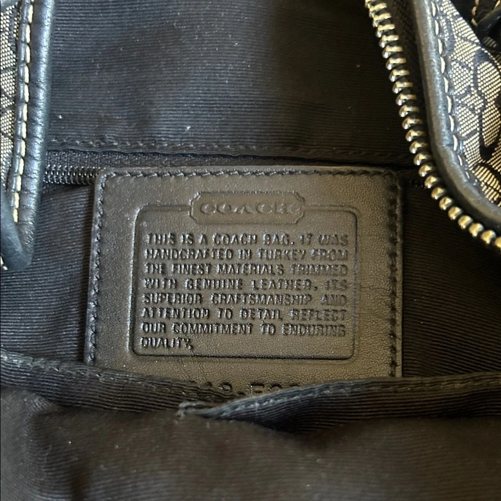 Vintage‎ Y2K Coach Black and Gray Patterned Shoulder Bag